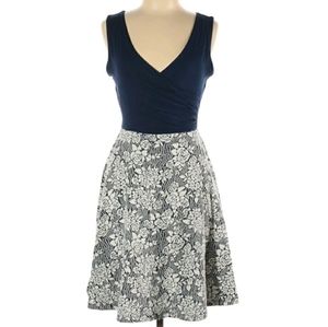 Hail3y:23 sleeveless navy dress